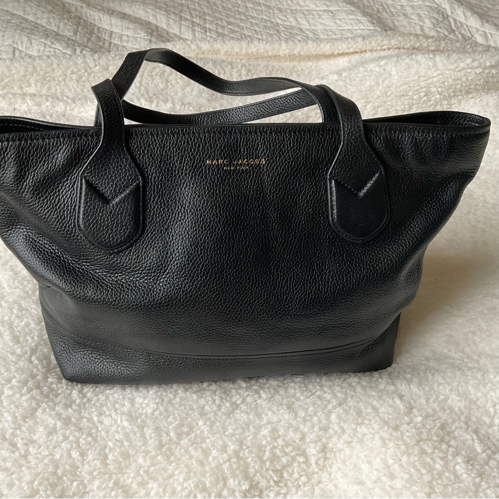 Marc Jacobs Elegant Black Shoulder Bag Tote